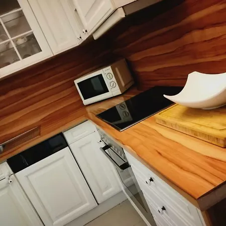 Apartman Ferienwohnung - 3 Grosse Schlafzimmer Erfurt
