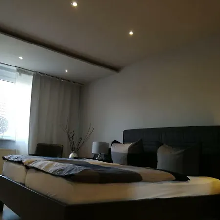 Ferienwohnung - 3 Grosse Schlafzimmer * Erfurt